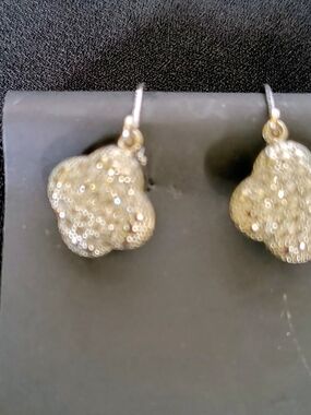 Forever 21 Gold Glitter Flower Drop Earrings